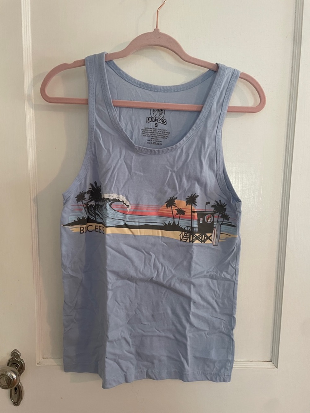 Buc-ee's Light Blue Women’s Tank Top with Beach Graphic